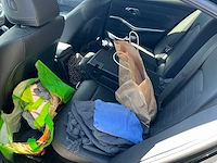 Bmw 318d personenauto - afbeelding 17 van  17