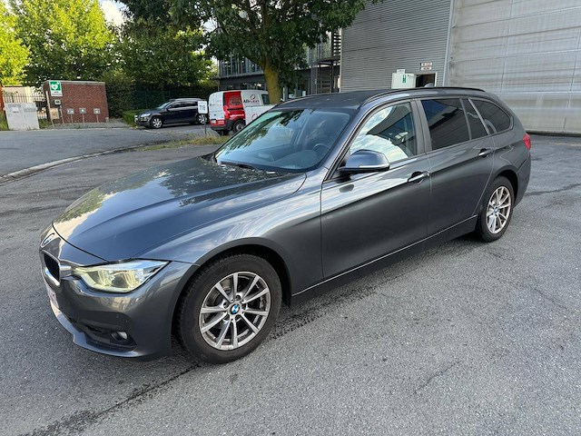 Bmw 318d touring 136pk 2018 - afbeelding 1 van  1
