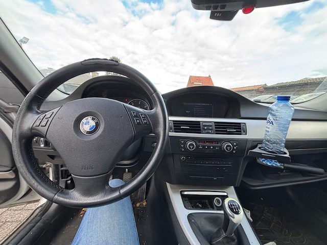 Bmw 318d touring, 2008 - afbeelding 10 van  53