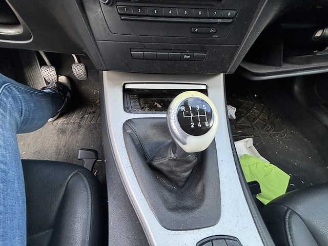 Bmw 318d touring, 2008 - afbeelding 16 van  53