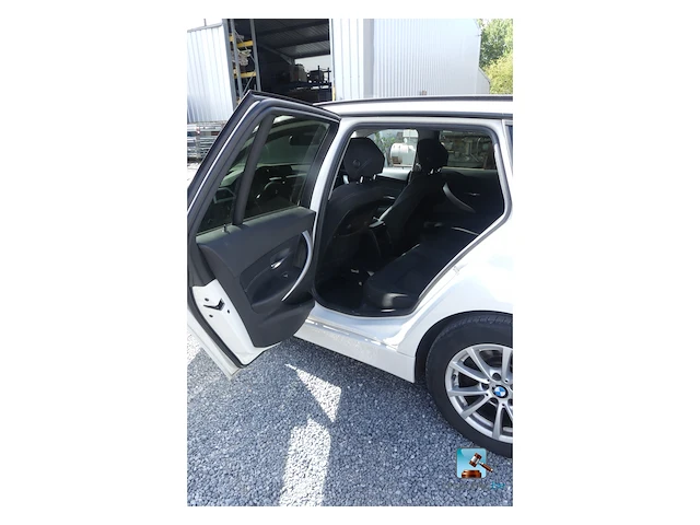 Bmw 318d - afbeelding 36 van  63
