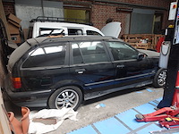 Bmw 318d - afbeelding 8 van  10