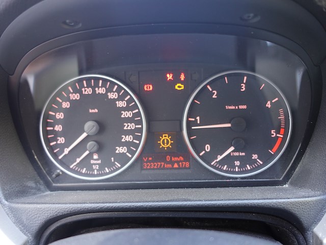Bmw 318d - afbeelding 10 van  19