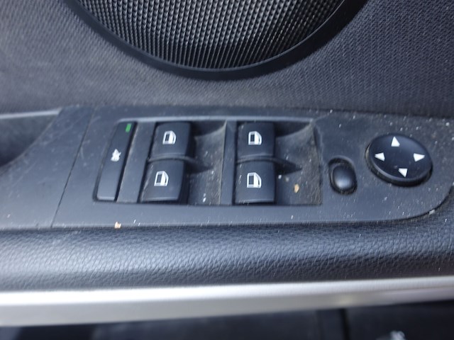 Bmw 318d - afbeelding 14 van  19