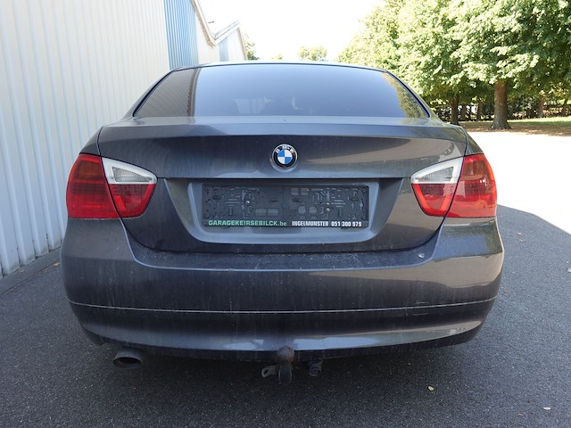 Bmw 318d - afbeelding 5 van  19