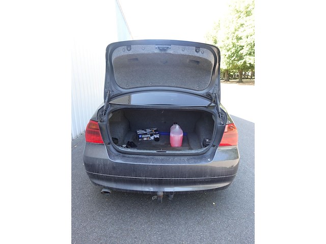 Bmw 318d - afbeelding 6 van  19