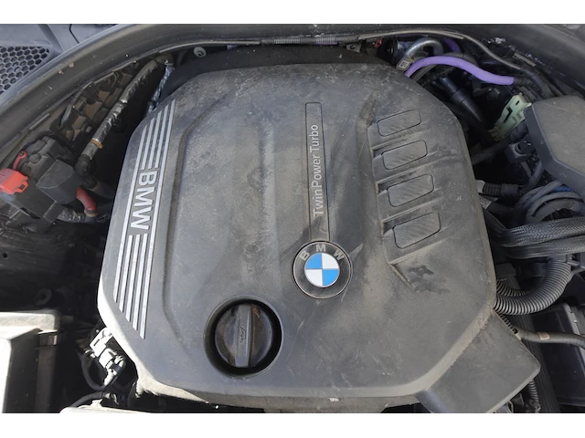 Bmw 318d - afbeelding 16 van  19