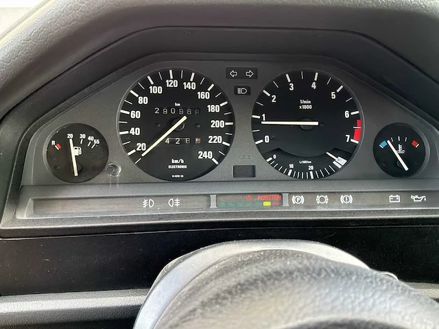 Bmw 318i af91 vintage auto's > 15 - afbeelding 33 van  42