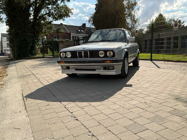 Bmw 318i af91 vintage auto's > 15 - afbeelding 42 van  42