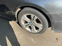 Bmw 318i personenauto - afbeelding 2 van  9