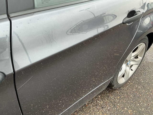 Bmw 318i personenauto - afbeelding 24 van  42