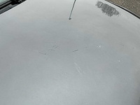 Bmw 318i personenauto - afbeelding 29 van  42