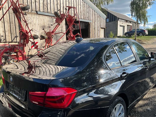 Bmw 318i sedan 2017 - afbeelding 2 van  35
