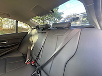 Bmw 318i sedan 2017 - afbeelding 13 van  35