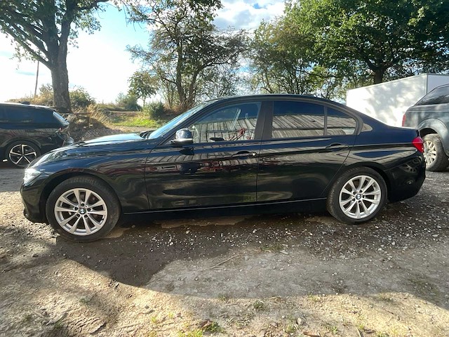Bmw 318i sedan 2017 - afbeelding 12 van  45