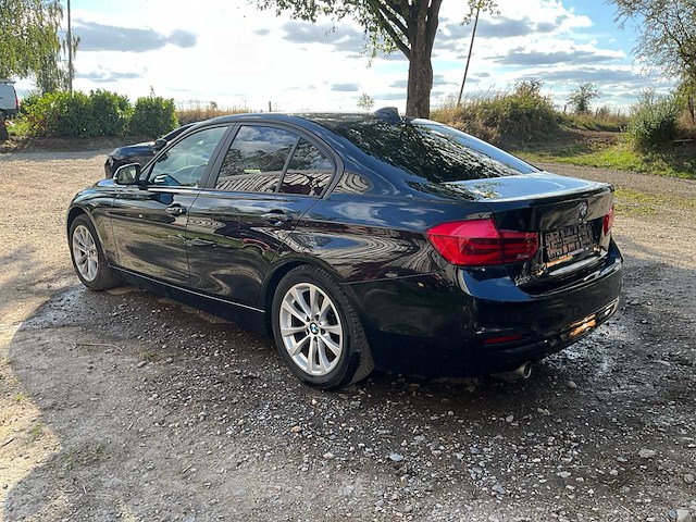 Bmw 318i sedan 2017 - afbeelding 23 van  45
