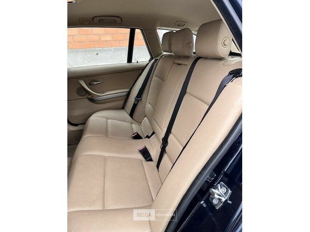 Bmw 318i - afbeelding 6 van  15