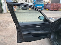 Bmw 320 d 390l auto uit 2006 - afbeelding 6 van  53