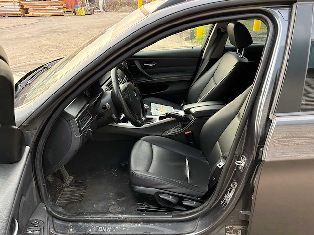 Bmw 320 d 390l auto uit 2006 - afbeelding 7 van  53