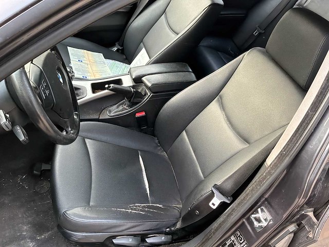 Bmw 320 d 390l auto uit 2006 - afbeelding 9 van  53