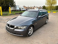 Bmw 320 d 390l auto uit 2006 - afbeelding 1 van  53