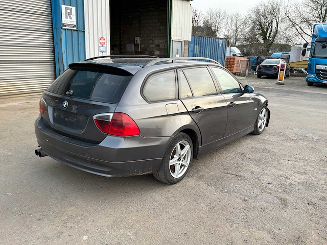 Bmw 320 d 390l auto uit 2006 - afbeelding 45 van  53