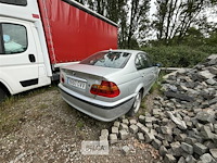 Bmw 320d personenwagen. enkel voor vergunninghouders en erkende centra voor verschrotting - afbeelding 3 van  13