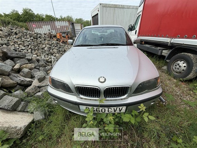 Bmw 320d personenwagen. enkel voor vergunninghouders en erkende centra voor verschrotting - afbeelding 12 van  13