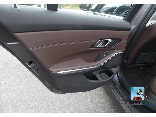 Bmw 320d - afbeelding 14 van  38