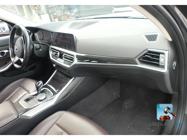 Bmw 320d - afbeelding 25 van  38