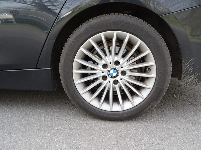 Bmw 320d - afbeelding 16 van  26