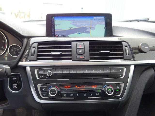 Bmw 320d - afbeelding 26 van  26