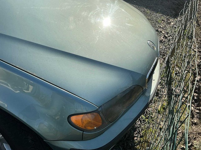 Bmw 320i personenauto - afbeelding 2 van  7