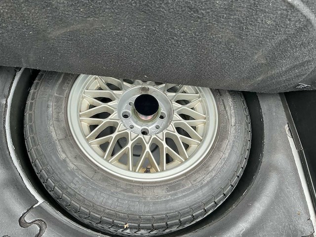 Bmw 325i 325 i oldtimer - afbeelding 20 van  46