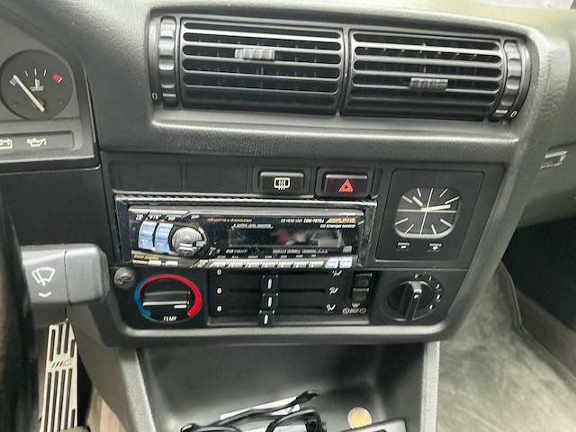 Bmw 325i 325 i oldtimer - afbeelding 4 van  30