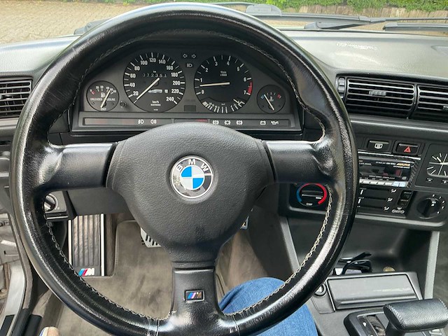 Bmw 325i 325 i oldtimer - afbeelding 7 van  30