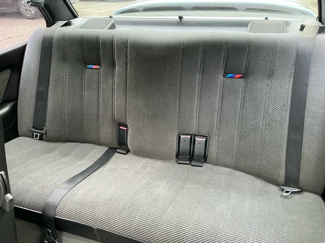 Bmw 325i 325 i oldtimer - afbeelding 10 van  30