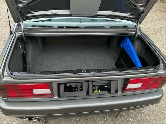 Bmw 325i 325 i oldtimer - afbeelding 14 van  30