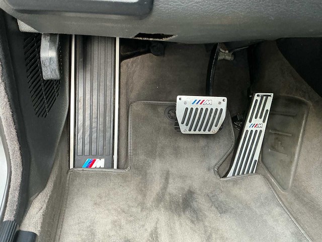 Bmw 325i 325 i oldtimer - afbeelding 2 van  46