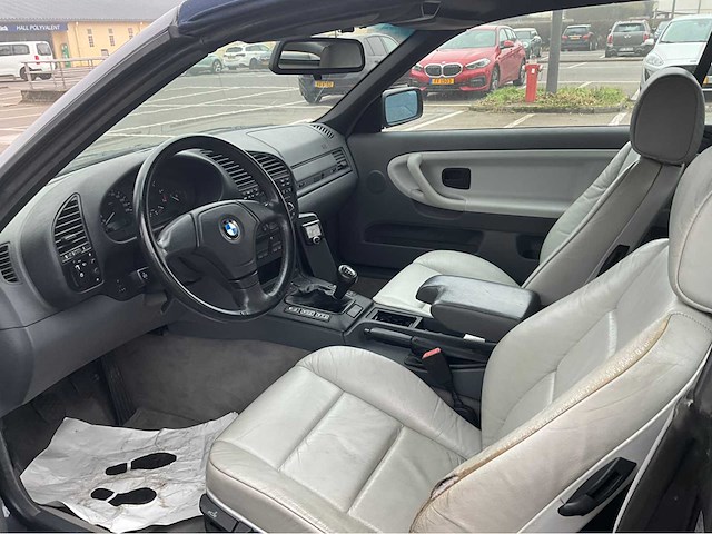 Bmw 328i cabriolet vintage auto's > 15 - afbeelding 41 van  47