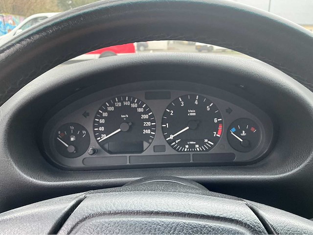 Bmw 328i cabriolet vintage auto's > 15 - afbeelding 40 van  47