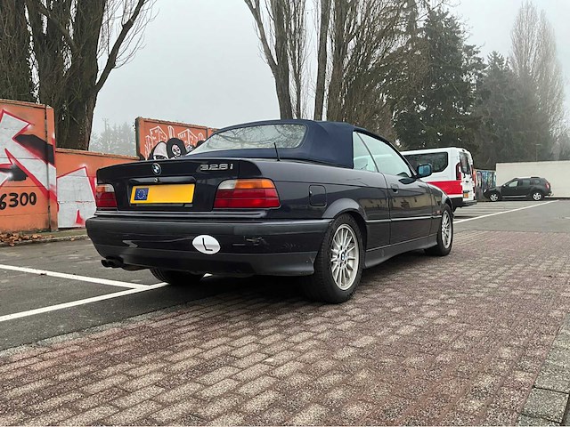 Bmw 328i cabriolet vintage auto's > 15 - afbeelding 34 van  47