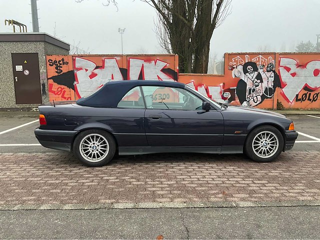 Bmw 328i cabriolet vintage auto's > 15 - afbeelding 35 van  47