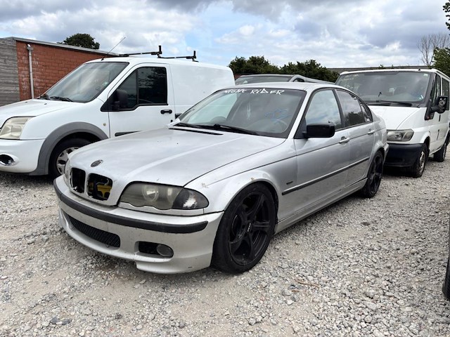 Bmw 3 - afbeelding 1 van  9