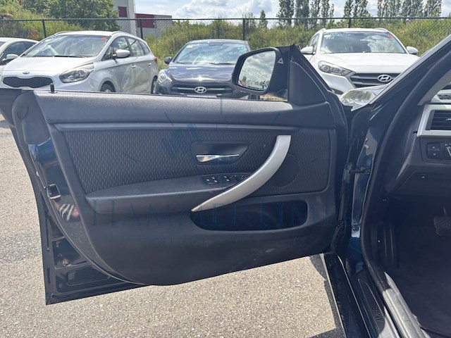 Bmw 4 gran coupe (f36) 418 da 150 at,2016 - afbeelding 30 van  30