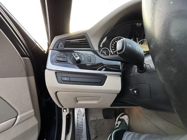 Bmw 5 f10) 535das at, 2011 - afbeelding 10 van  41