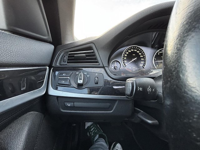 Bmw 5 sw f11 at, 2011 - afbeelding 9 van  32