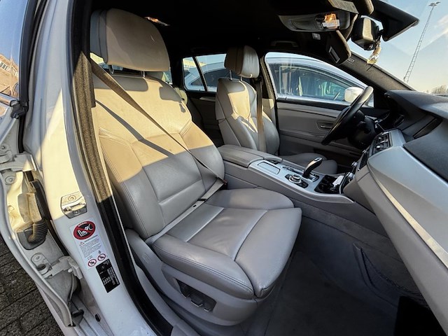 Bmw 5 sw (f11) touring 520da start/stop 184 at, 2013 - afbeelding 16 van  27