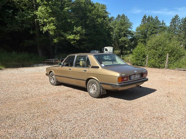Bmw 520 serie e21 vintage auto's > 15 - afbeelding 1 van  25