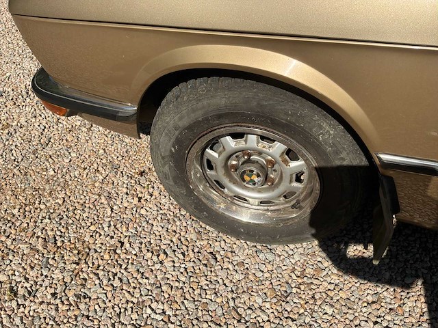 Bmw 520 serie e21 vintage auto's > 15 - afbeelding 2 van  57